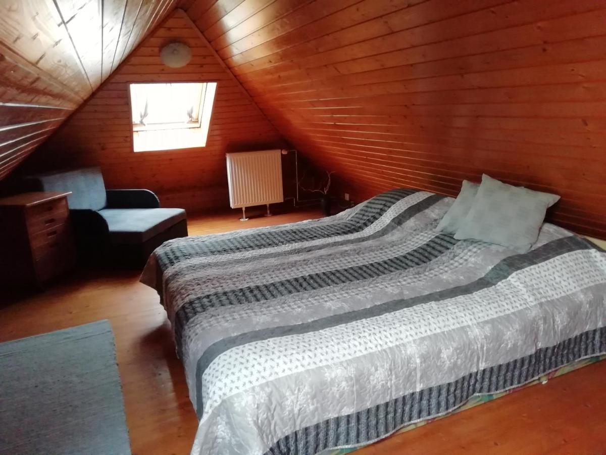 Eoetvoes Nyaralo Villa Сиофок Екстериор снимка