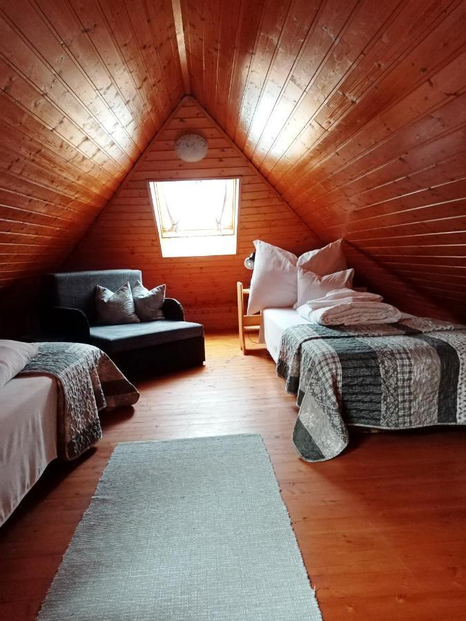 Eoetvoes Nyaralo Villa Сиофок Екстериор снимка